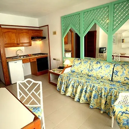 Apartahotel & Sport Mar Y Sol