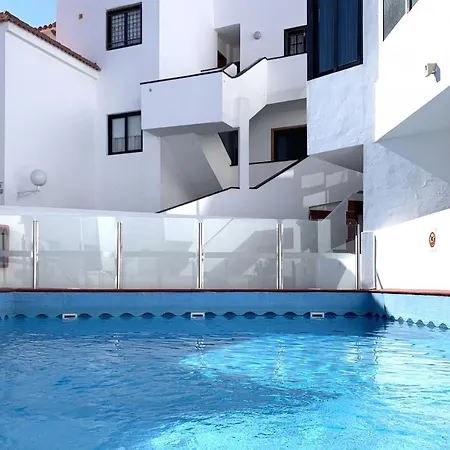 Apartment Colina *