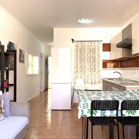 Apartment Colina *