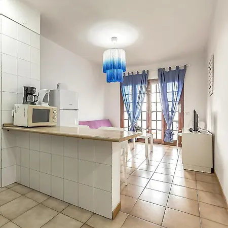 Colina Apartment *