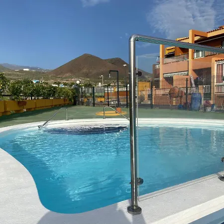 Simon House Cristianos Chalet