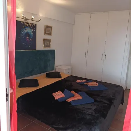 Ocean View Playa Los Cristianos Beachfront Apartment *