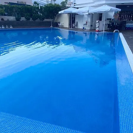 Floor, Panoramic Studio, Heated Pool Apartment Los Cristianos (Tenerife)