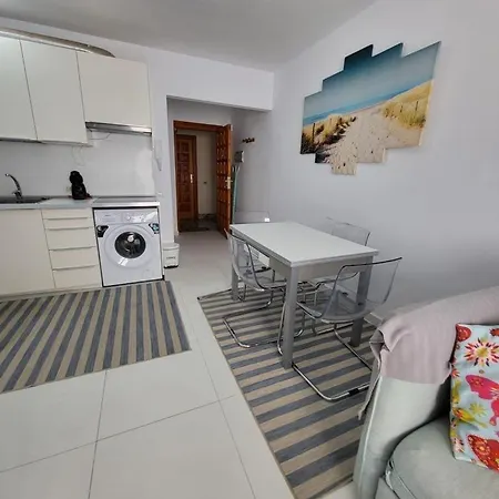Fronte Mare Vistas Apartment