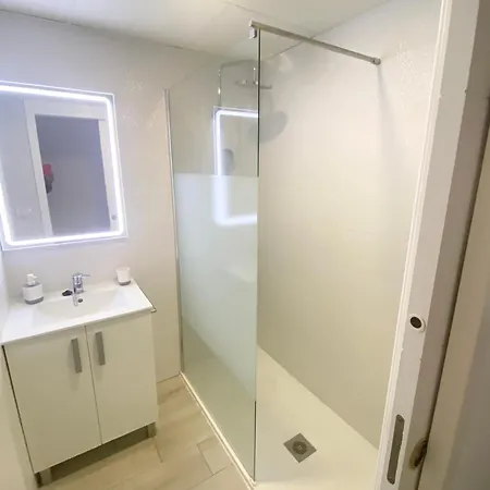 Floor, Panoramic Studio, Heated Pool Apartment Los Cristianos (Tenerife)