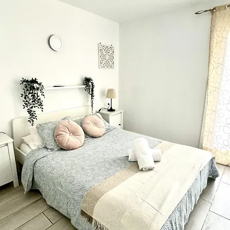 Apartment Sur Y Sol Junto Al Mar By Deihu Experiences Los Cristianos (Tenerife)