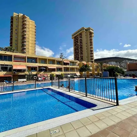 Apartment Vistas Cristianos 2 Swimming Pools