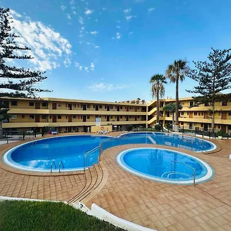 Vistas Cristianos 2 Swimming Pools * Los Cristianos (Tenerife)