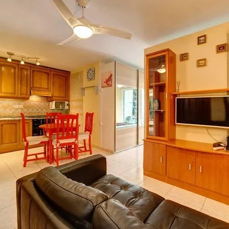 Parque Tropical Apartment