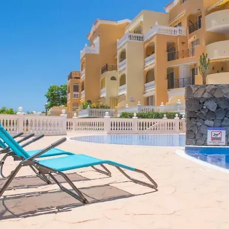 Parque Tropical Apartment