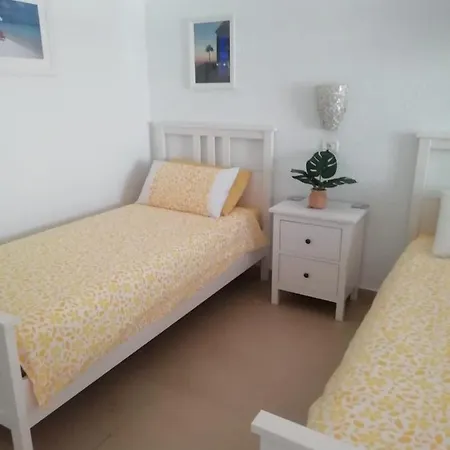 Los Cristianos Port Royale * Los Cristianos (Tenerife)